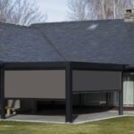 Sistemes enrotllables verticals instal·lats en una estructura exterior